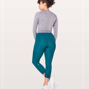 Lululemon Lead The Pack Crop 23" Nile Blue Pockets Size 4
